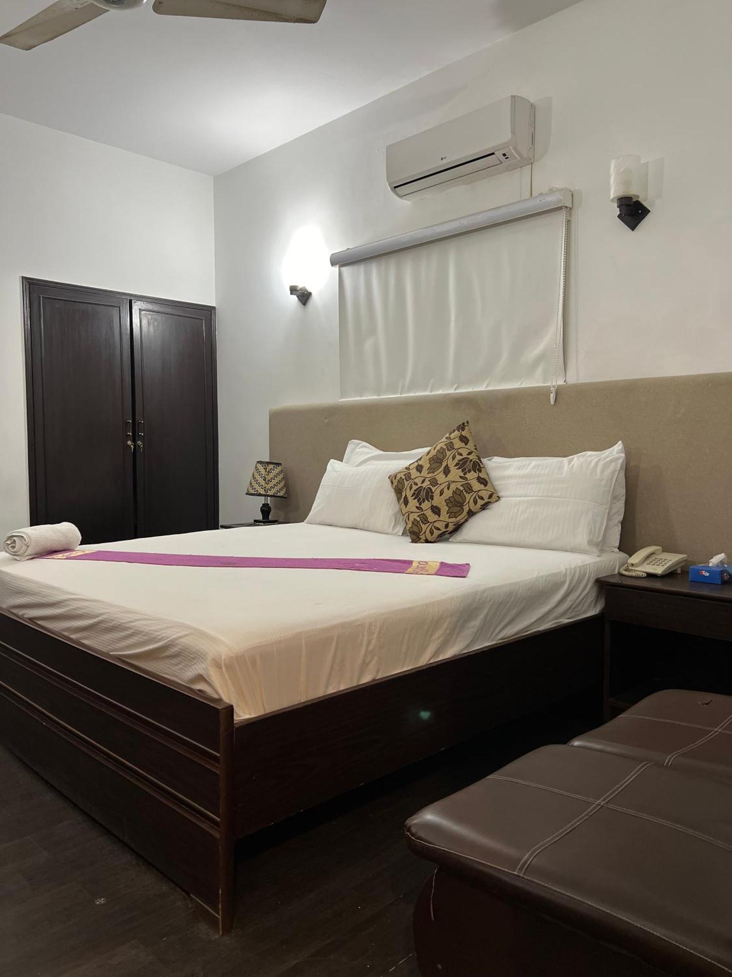 Hilton Bayview Lnn Ξενοδοχείο Καράτσι Εξωτερικό φωτογραφία