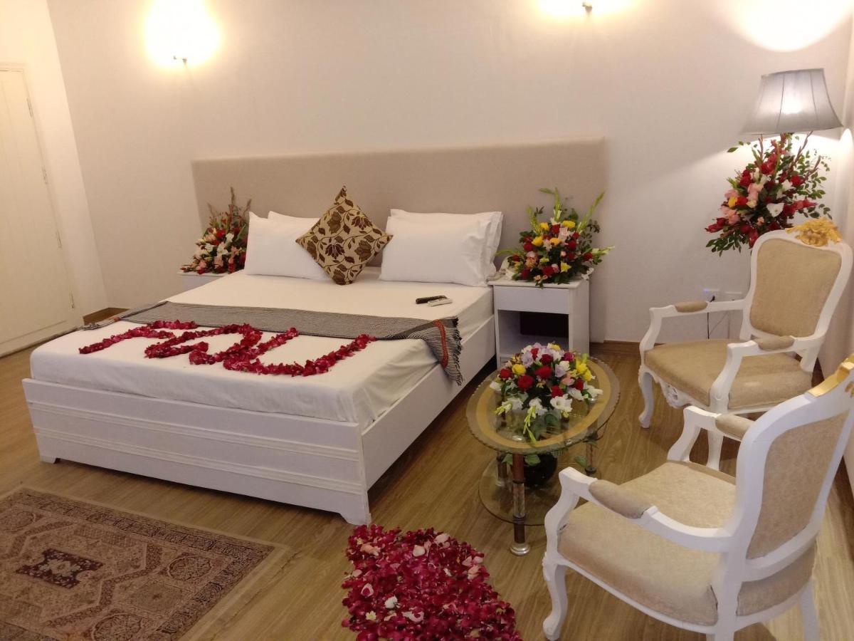 Hilton Bayview Lnn Ξενοδοχείο Καράτσι Εξωτερικό φωτογραφία